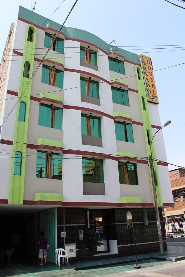 Hotel Tornado Lima Extérieur photo